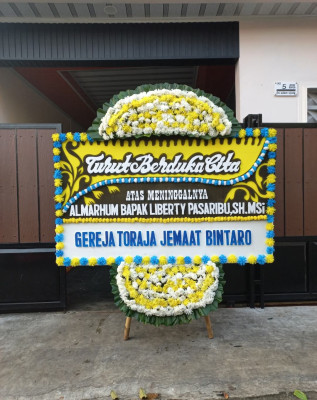Papan Bunga Duka di Renteng