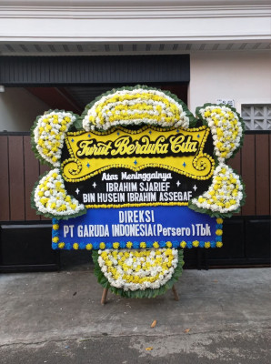 Papan Bunga Duka di Renteng